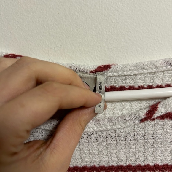 Paper Crane Anthropologie White Waffle Knit Long Sleeve Top - Picture 4 of 4